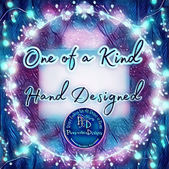 Moon & Star Charm Pendant Necklace - Picture 8 of 9